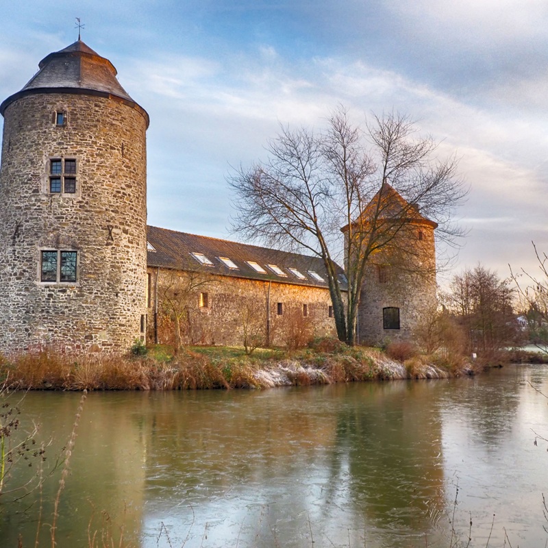 Immobilienmakler Ratingen Kachel